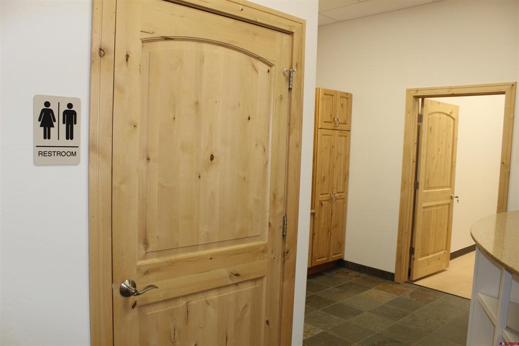 190 Turner Drive Property Photo 11