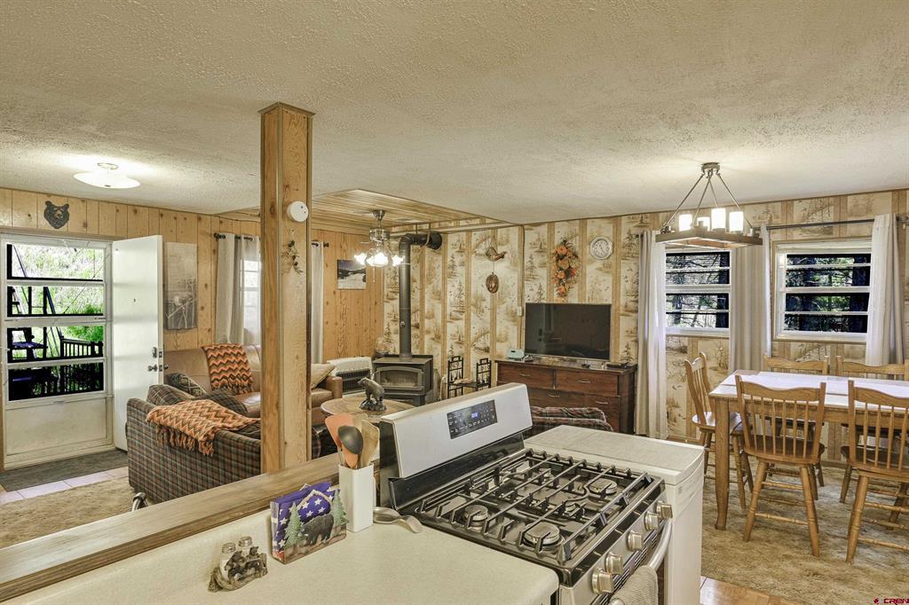 567 Hill Road Property Photo 9