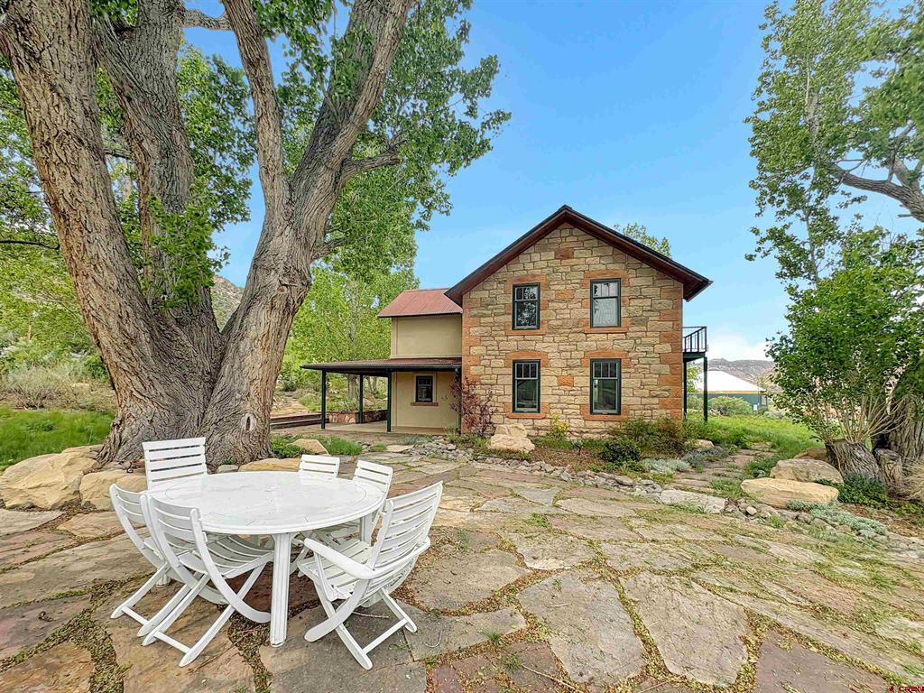18261 Road G Property Photo 1