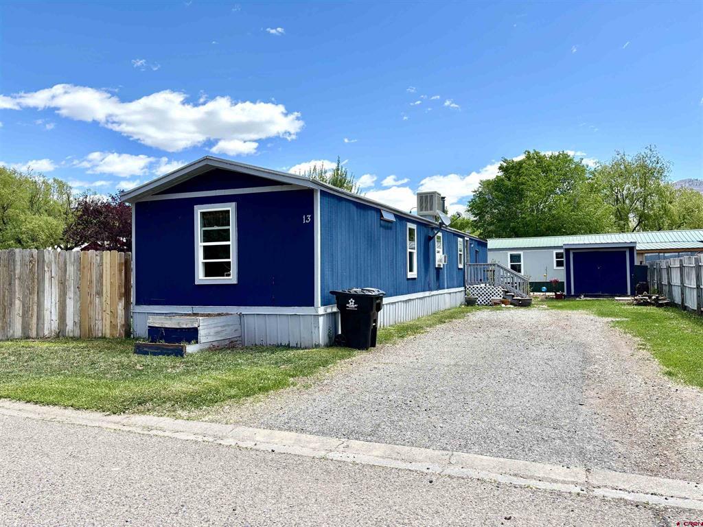 13 Raspberry Circle Property Photo