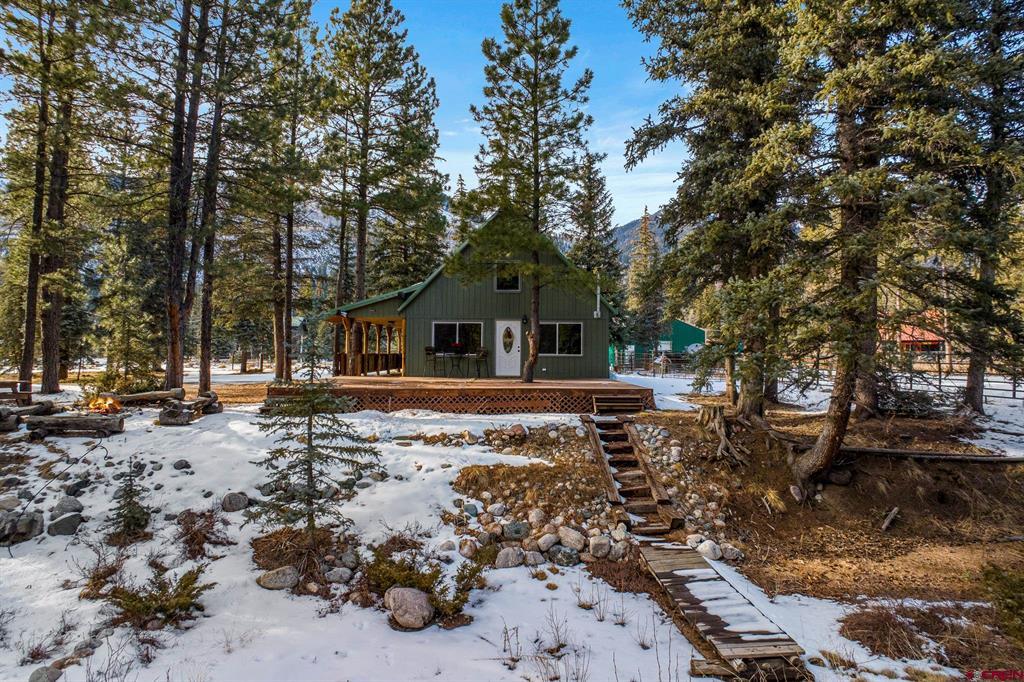 348 Ponderosa Homes Road Property Photo