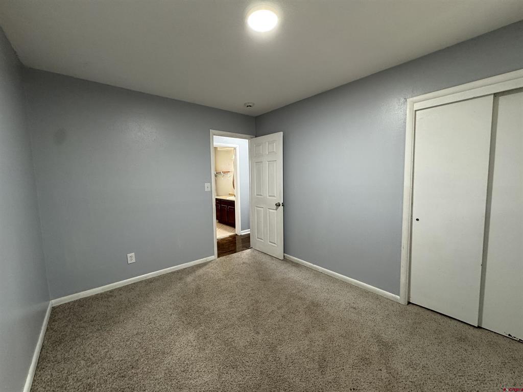 1702 E Macarthur Avenue Property Photo 17