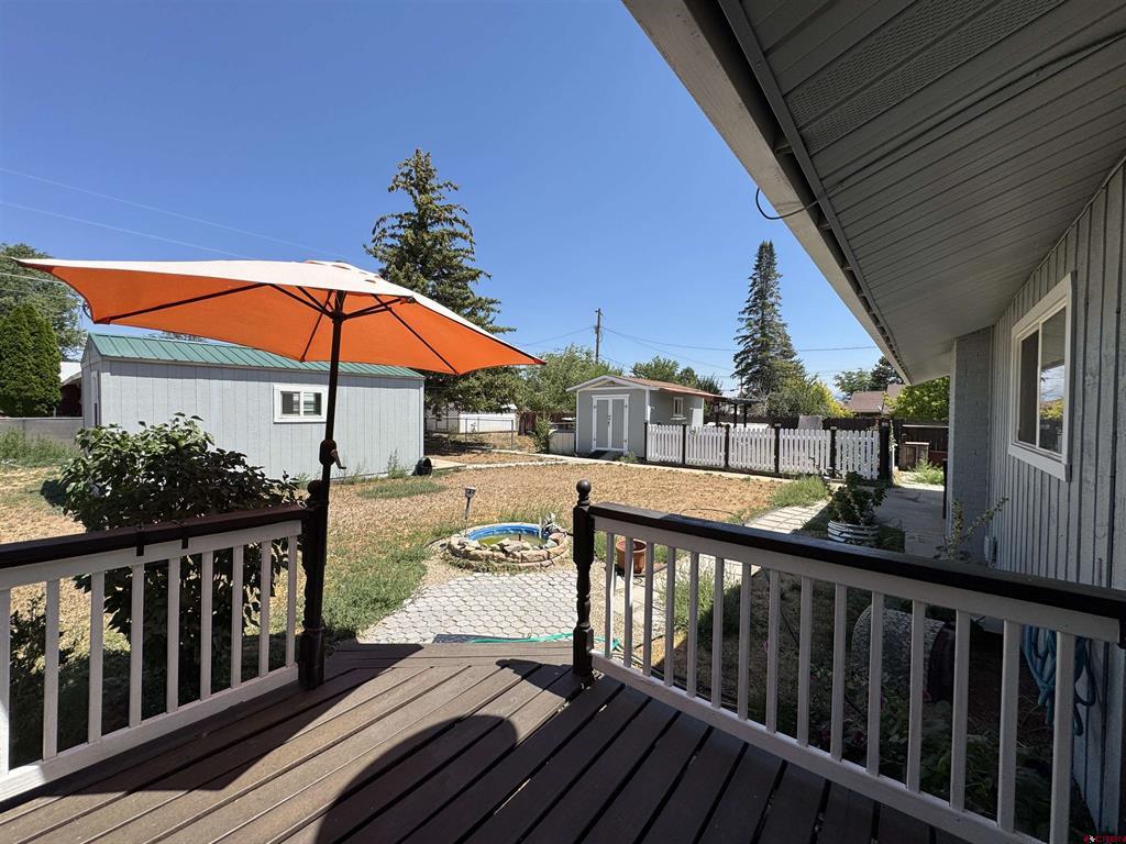 1702 E Macarthur Avenue Property Photo 27