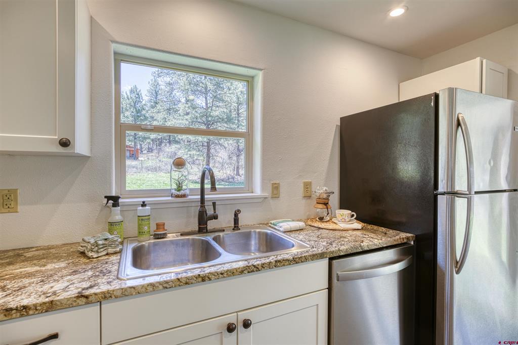 384 Acorn Drive Property Photo 17