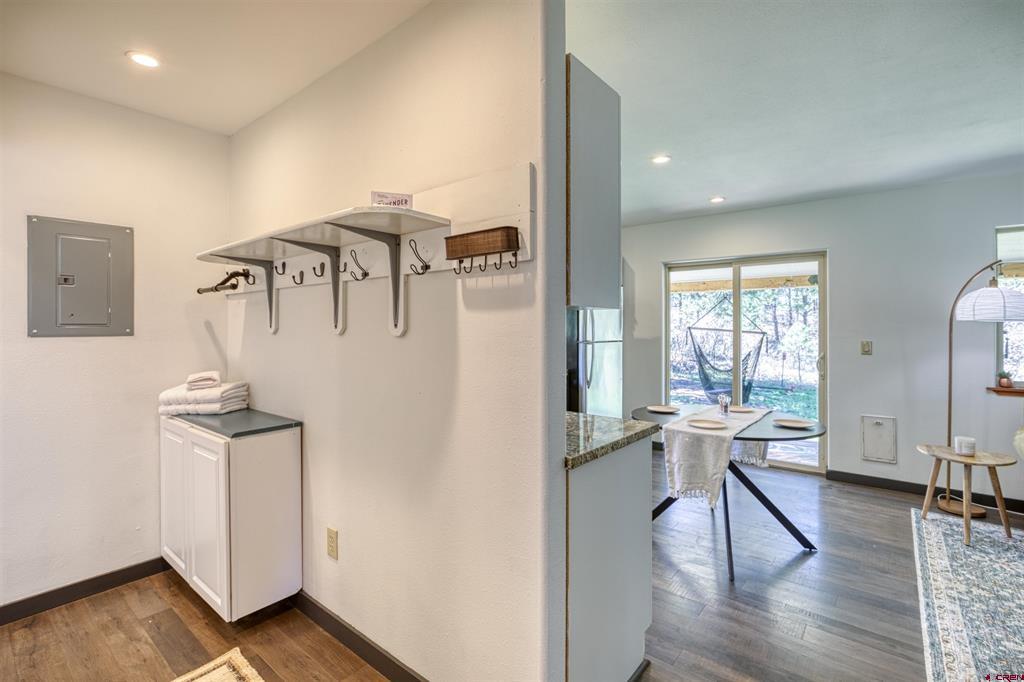 384 Acorn Drive Property Photo 23
