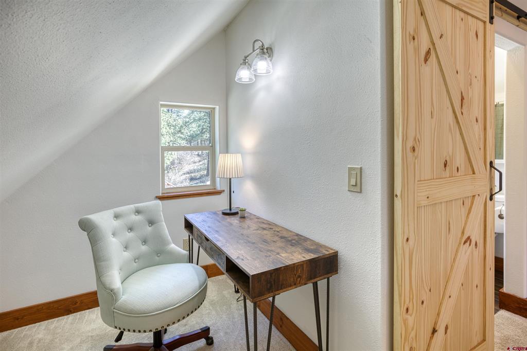 384 Acorn Drive Property Photo 32
