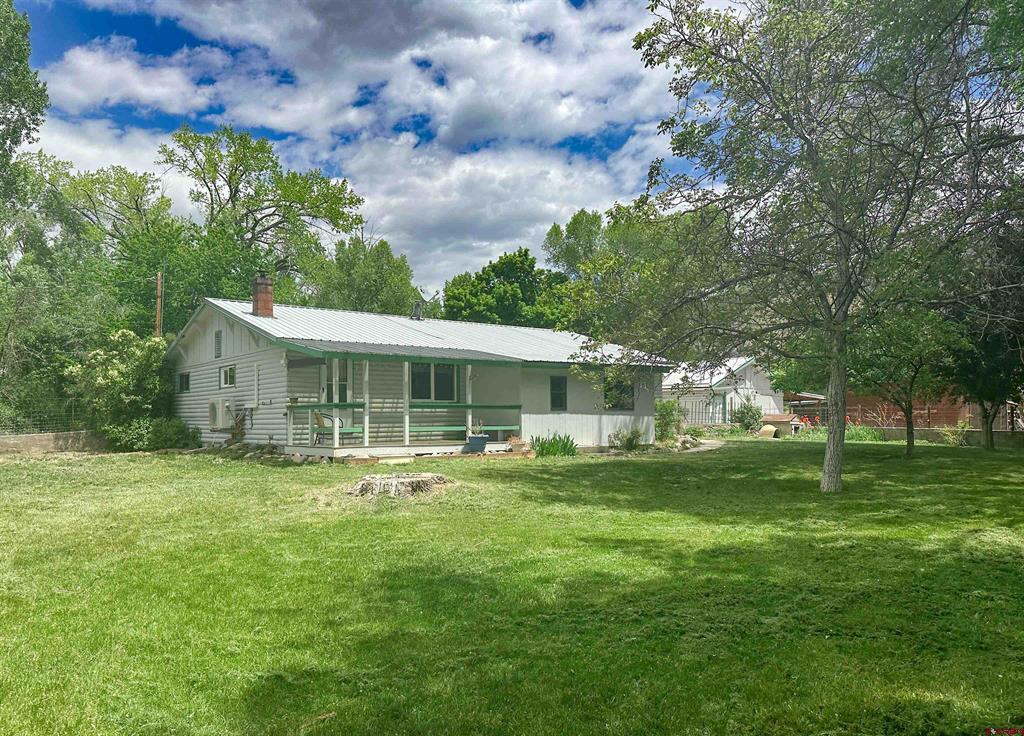 15802 Black Bridge Road Property Photo 1