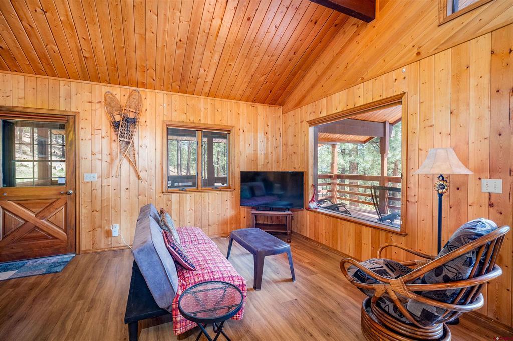1024 Deer Ridge Drive Property Photo 10