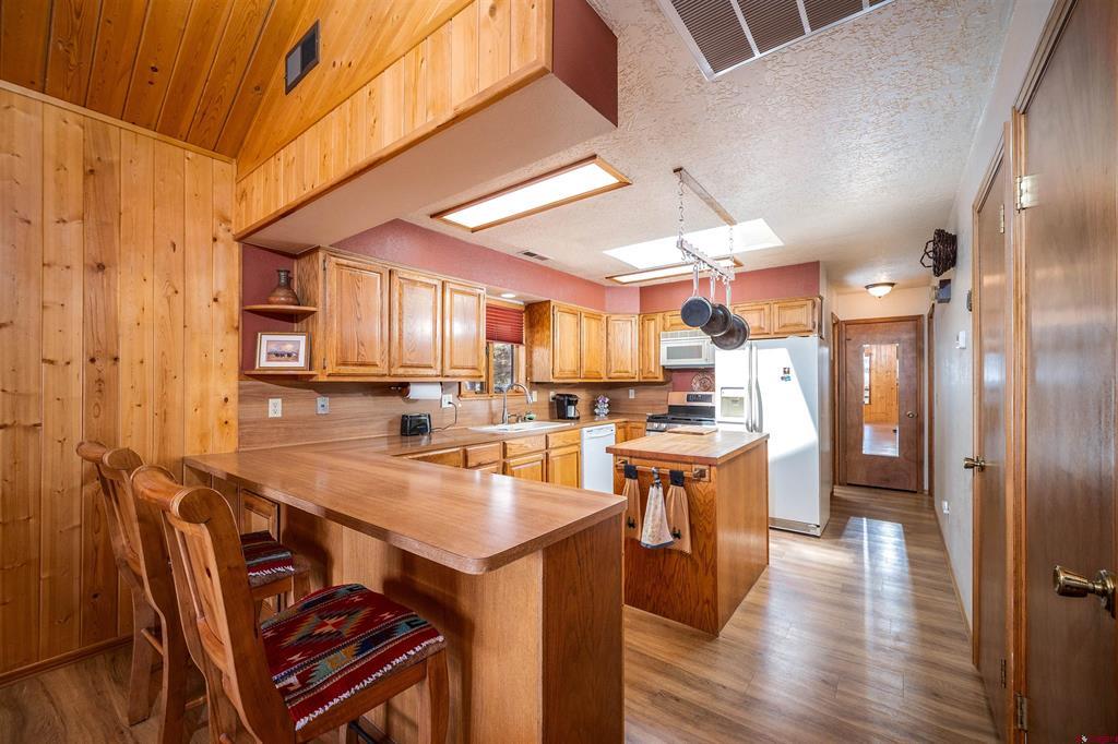 1024 Deer Ridge Drive Property Photo 12