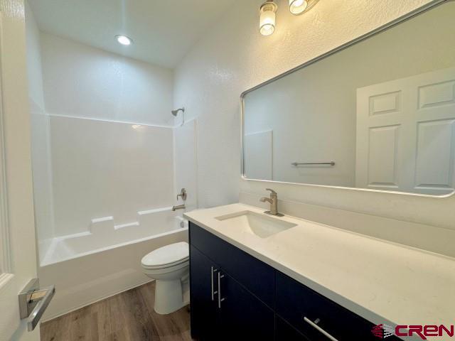 1911 Edison Avenue Property Photo 14