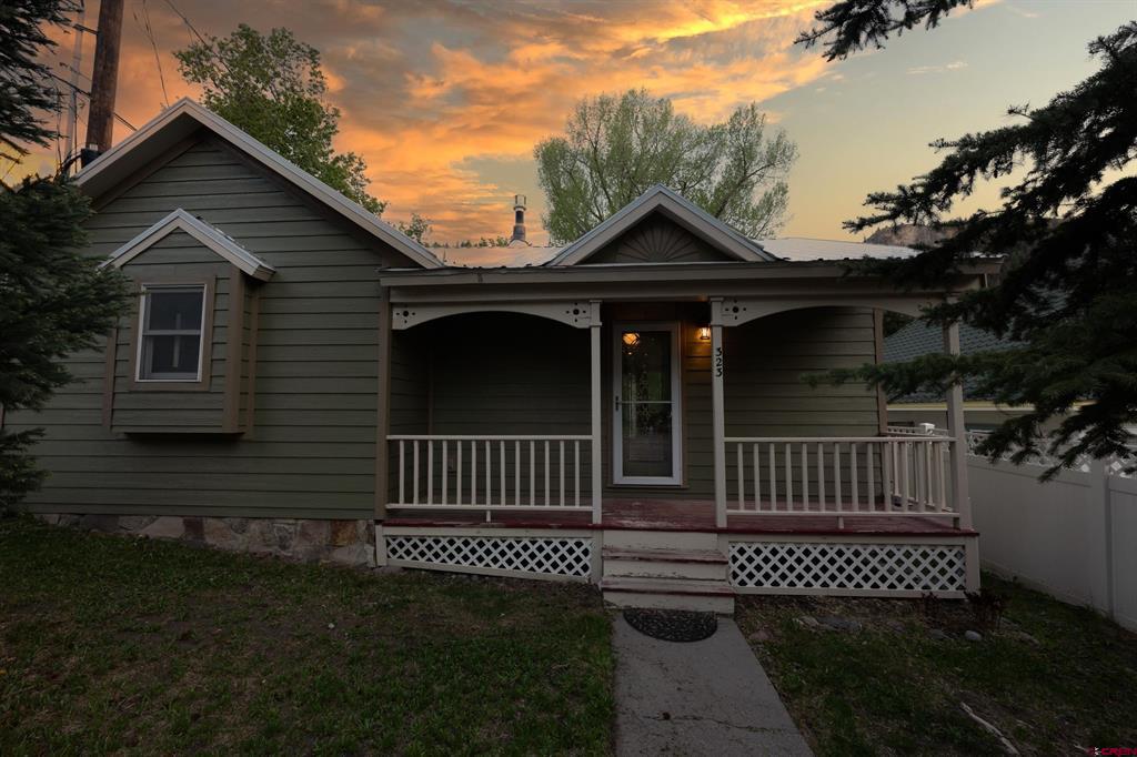 323 3rd Avenue Property Photo 2