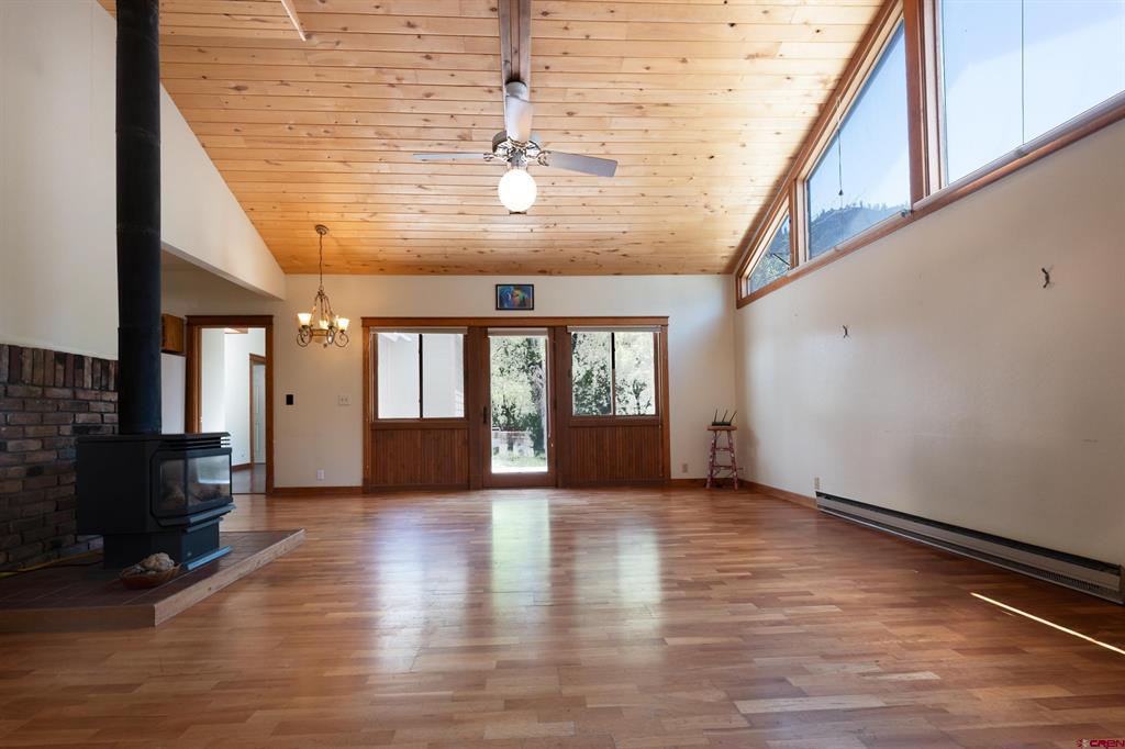 323 3rd Avenue Property Photo 5