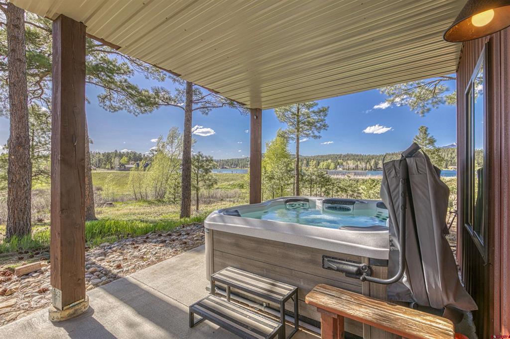 2574 Park Avenue Property Photo 8