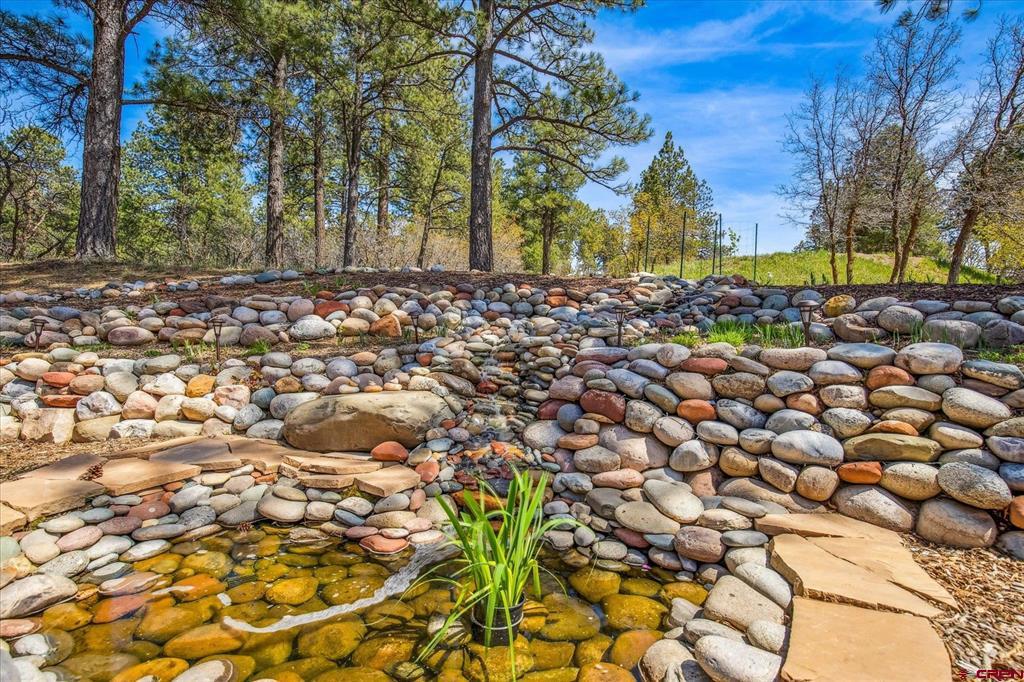180 N Elk Run Property Photo 41