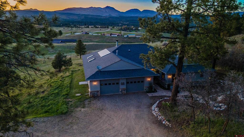 180 N Elk Run Property Photo 44