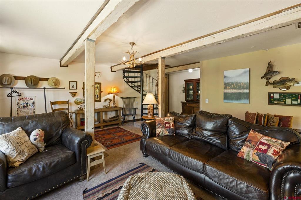 5711 County Road 203 Property Photo 5