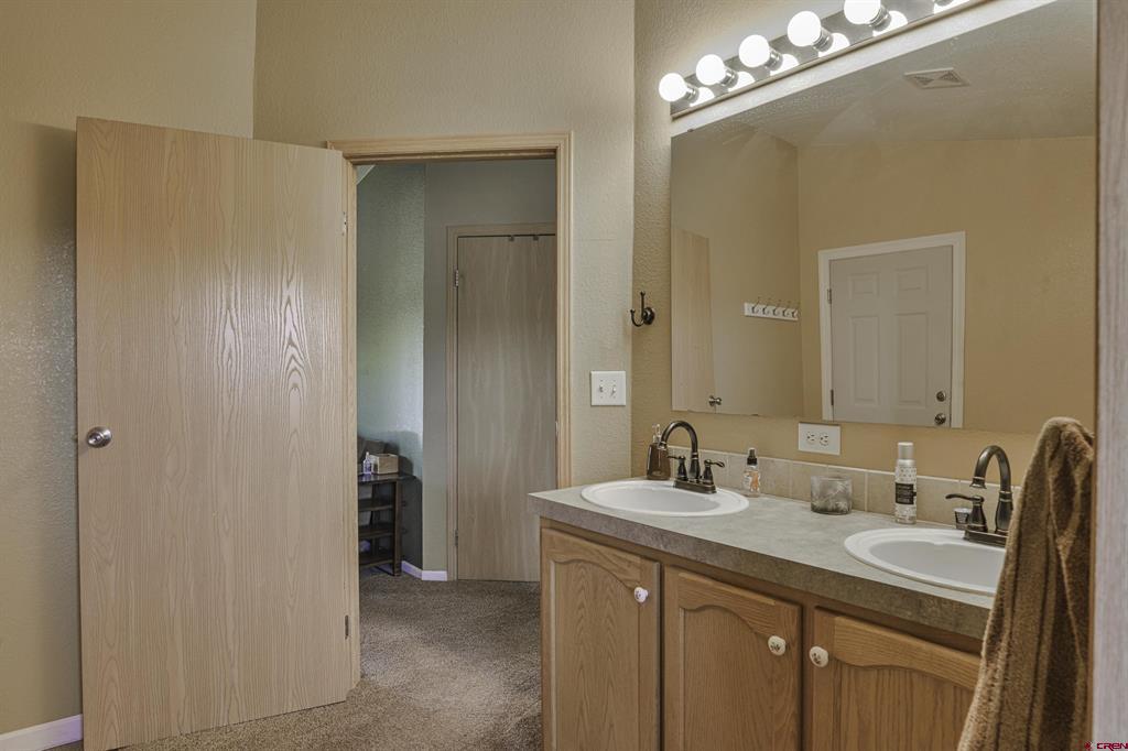 216 Rainbow Ridge Road Property Photo 12