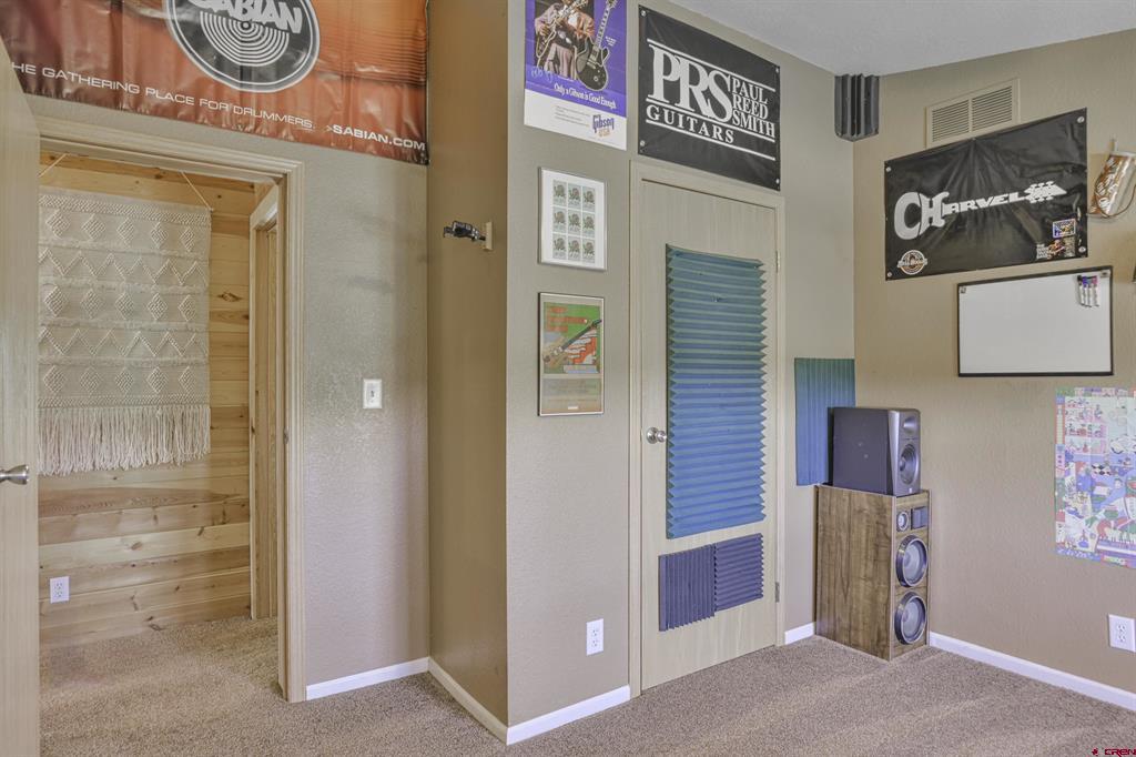 216 Rainbow Ridge Road Property Photo 16