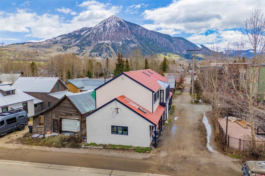 310 Second Street Property Photo