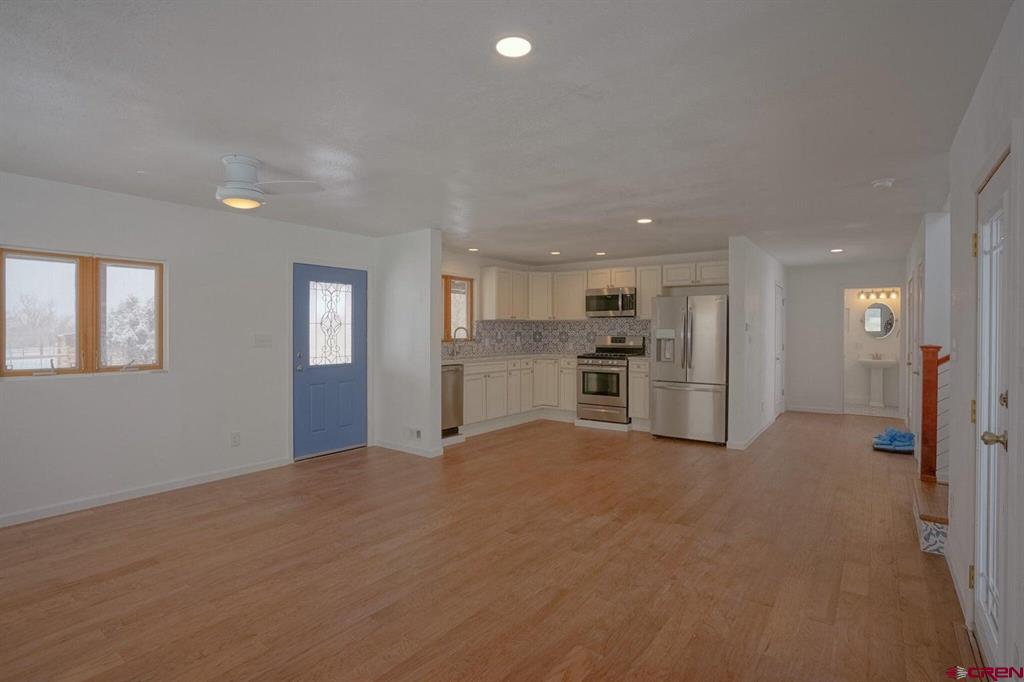 511 E Garland Street Property Photo 5