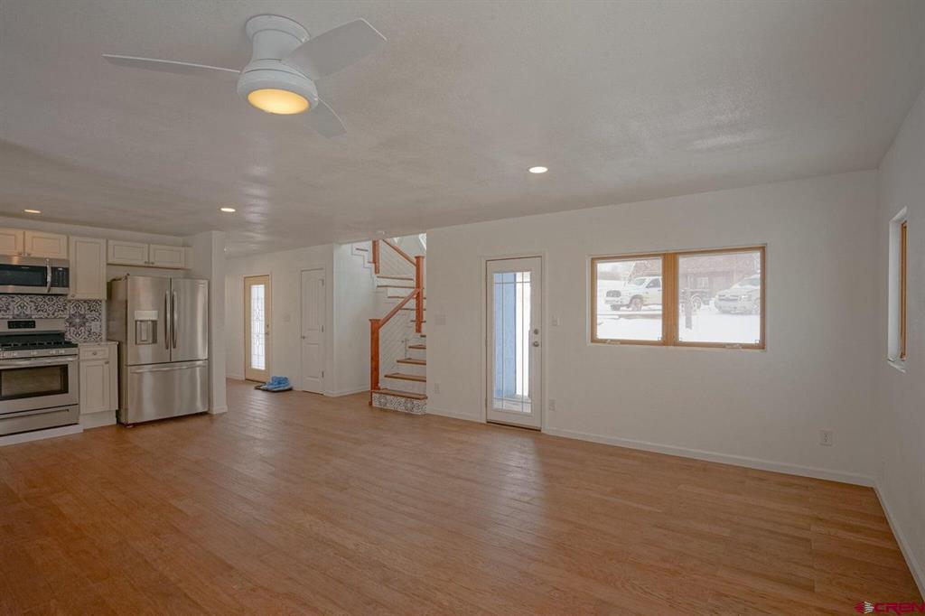 511 E Garland Street Property Photo 6