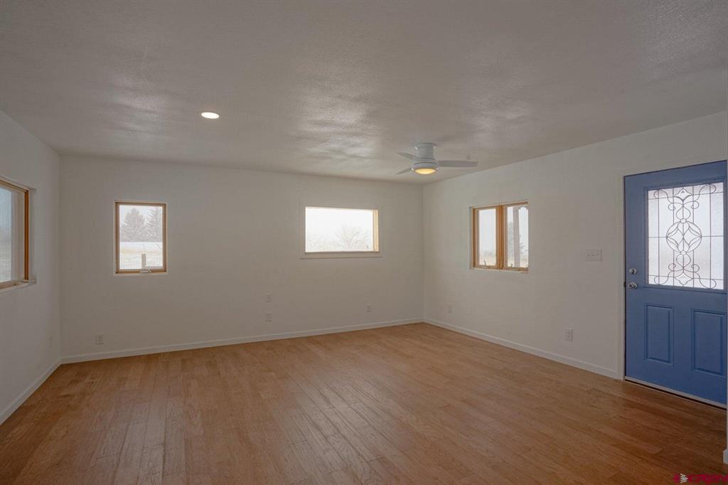 511 E Garland Street Property Photo 8
