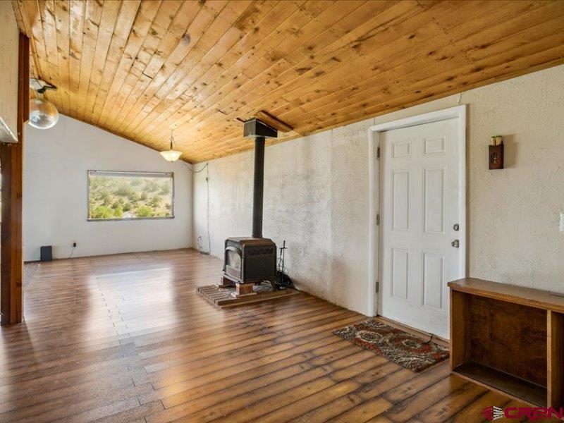 109 Carol's Curves Property Photo 28