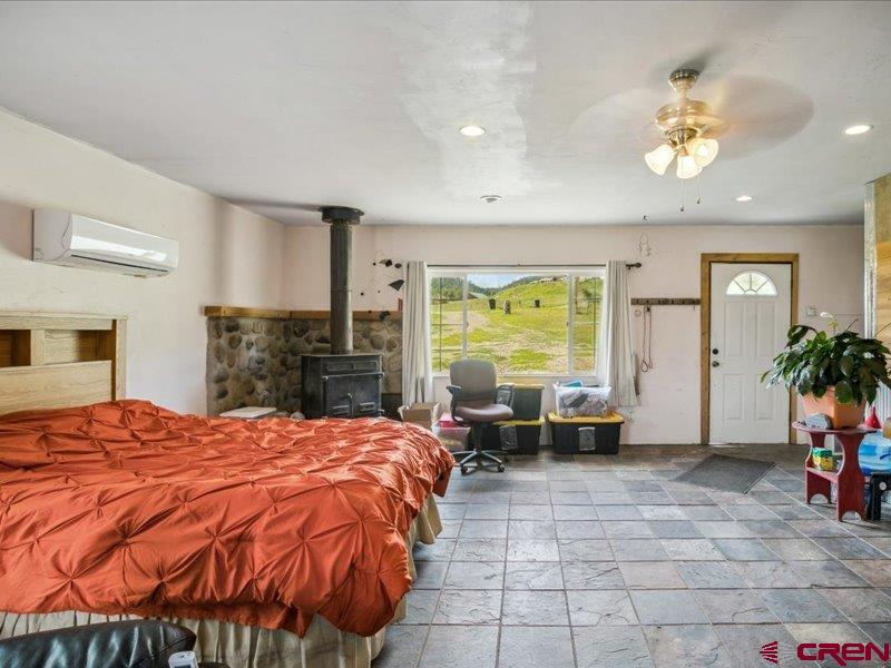 109 Carol's Curves Property Photo 34