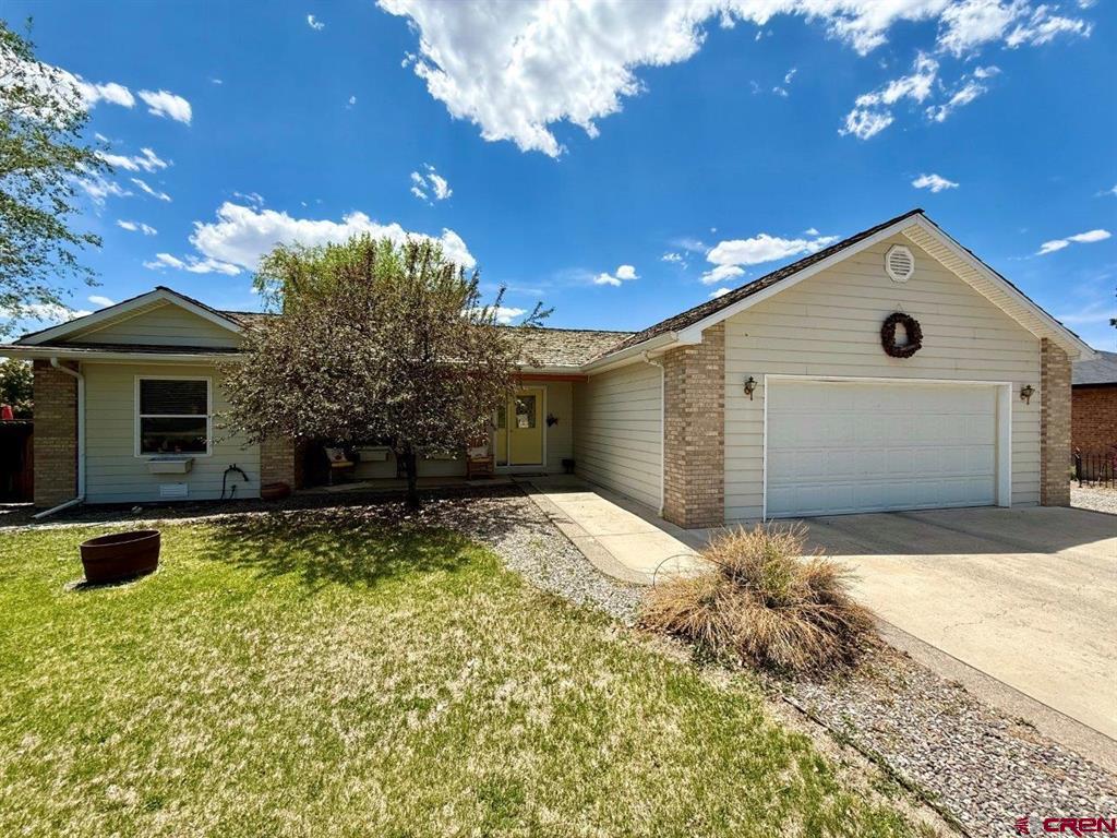 2250 Phillips Circle Property Photo 1