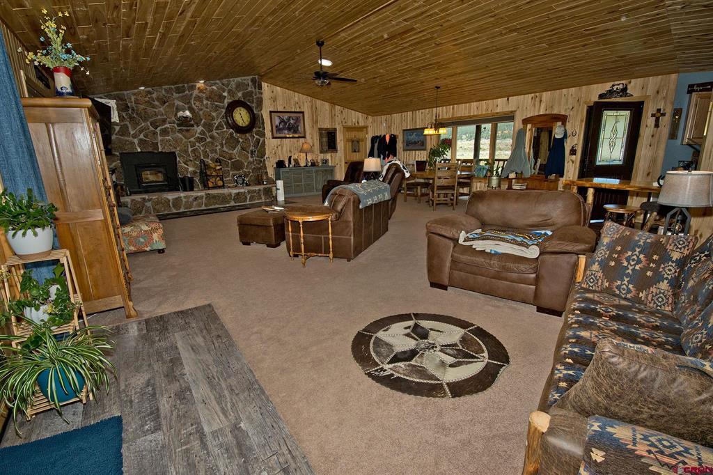 383 Conejos Canyon Road Property Photo 14