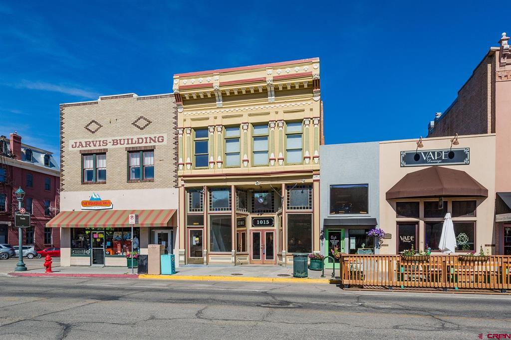 1015 Main Avenue Property Photo 1