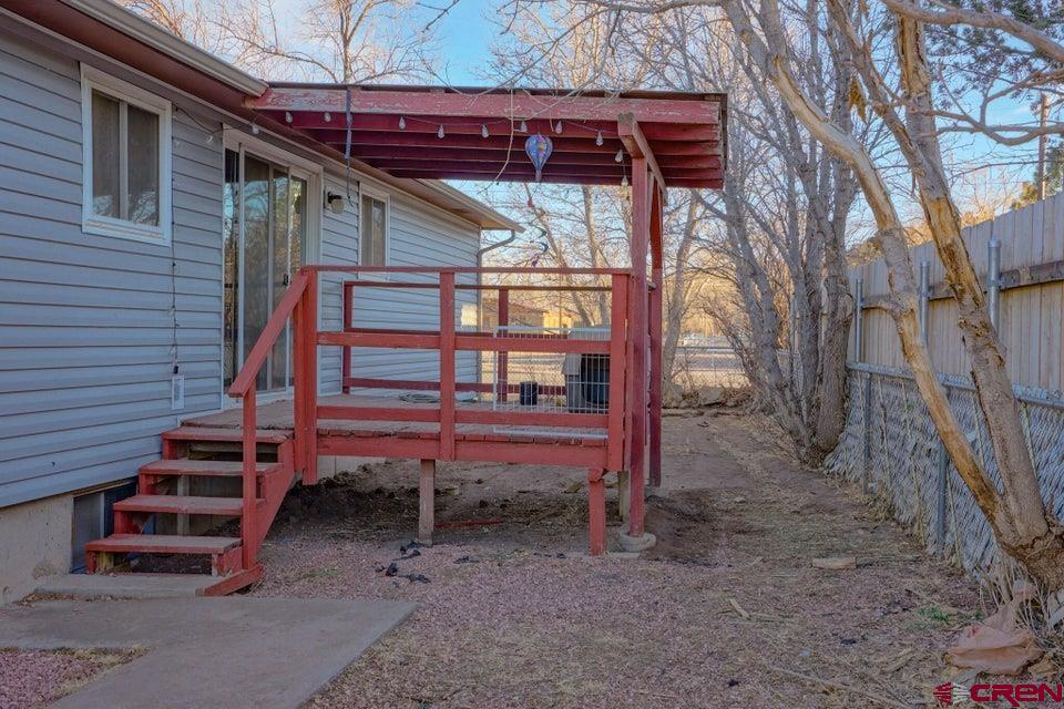 925 Russell Avenue Property Photo 15