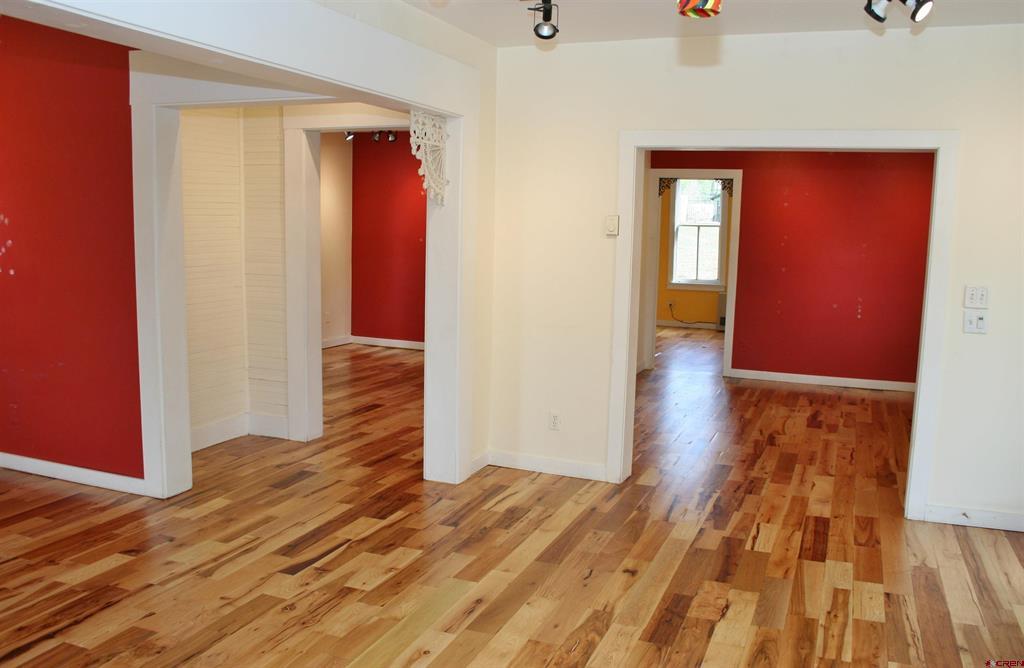 418 Elk Avenue Property Photo 10