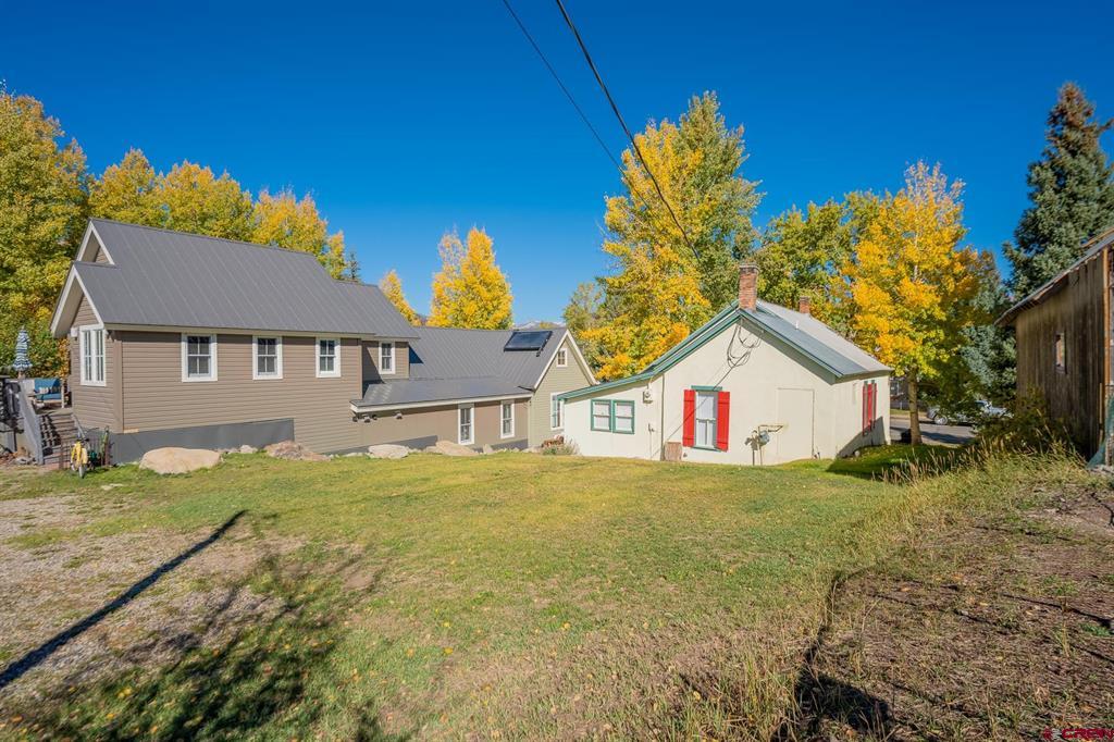 418 Elk Avenue Property Photo 22