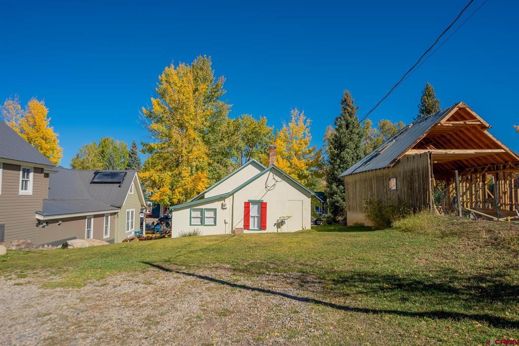 418 Elk Avenue Property Photo 31