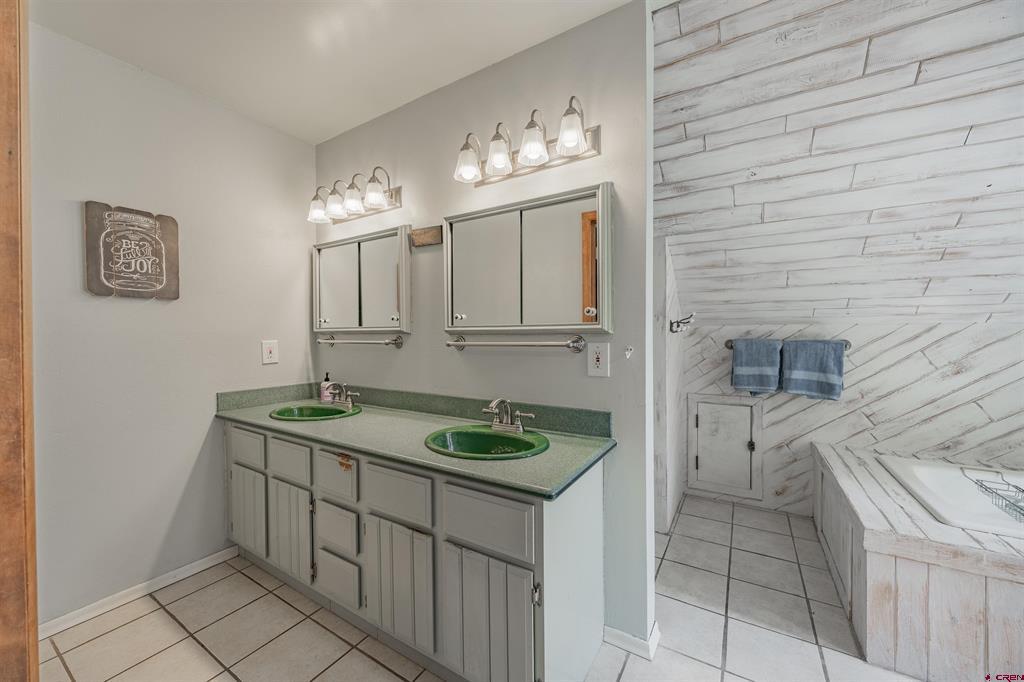 60714 Oak Grove Road Property Photo 18