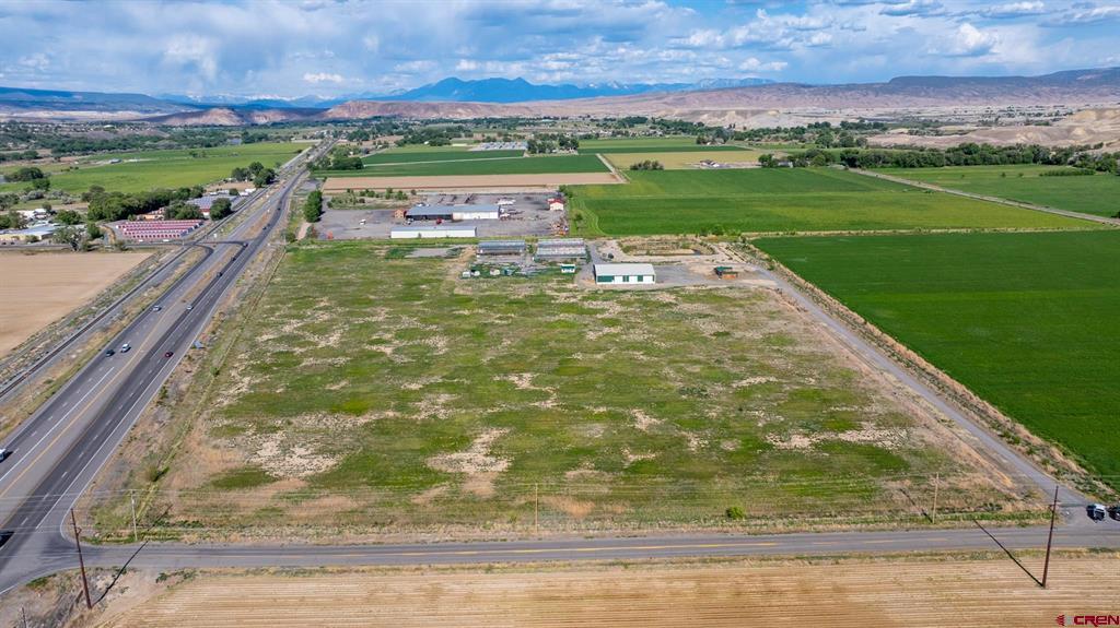 7190 1900 Road Property Photo