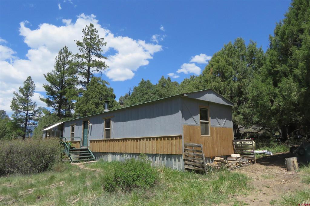 153 Blue Jay Drive Property Photo 1