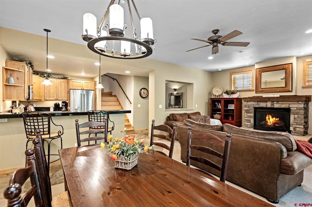 98 Limestone Court Property Photo 12