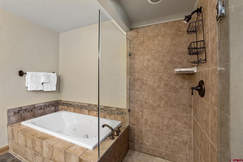 98 Limestone Court Property Photo 18