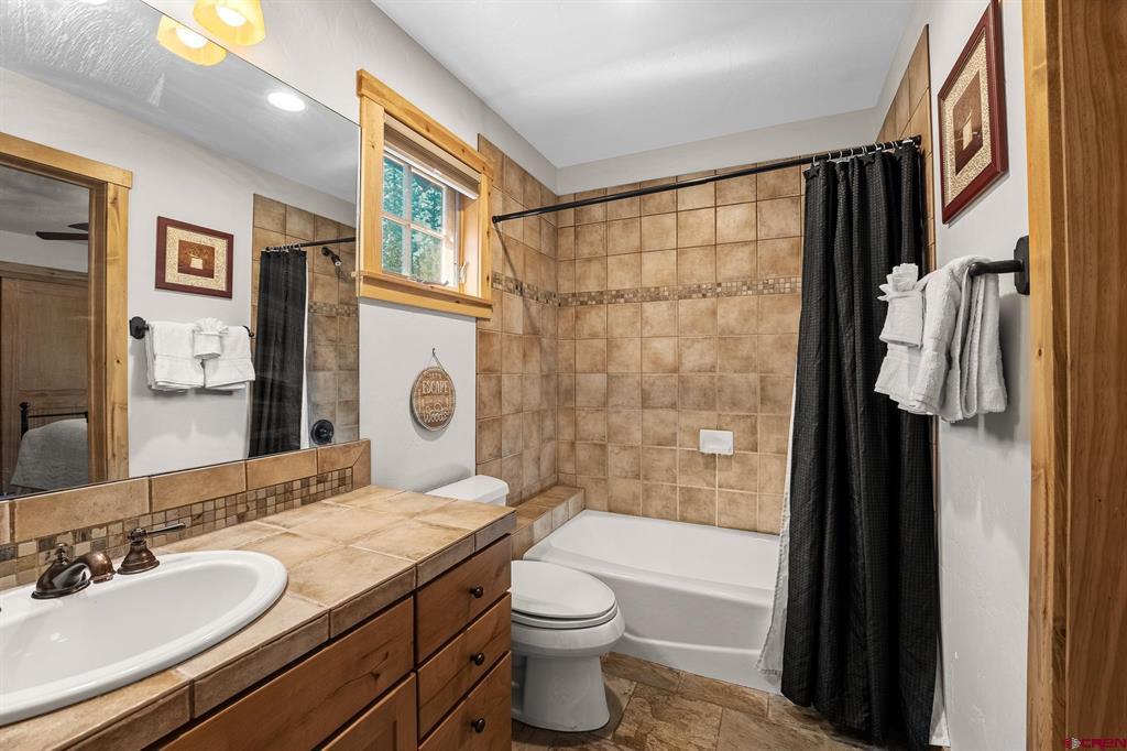 98 Limestone Court Property Photo 24