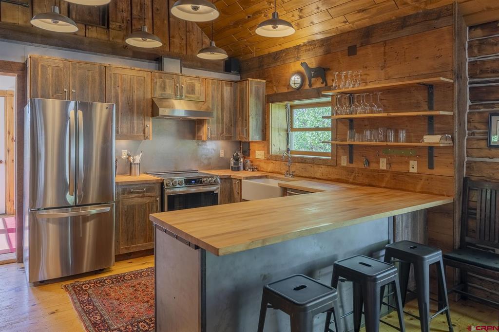 414 Maroon Avenue Property Photo 15