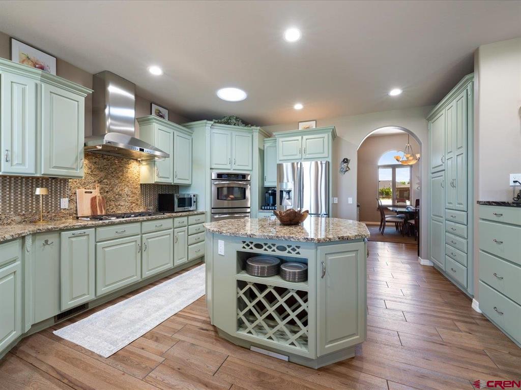 2691 Red Cliff Circle Property Photo 14