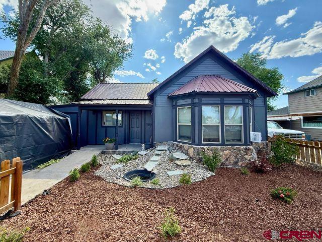 455 Dodge Street Property Photo 1