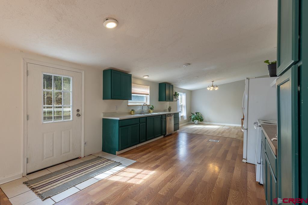 281 Alpine Drive Property Photo 8