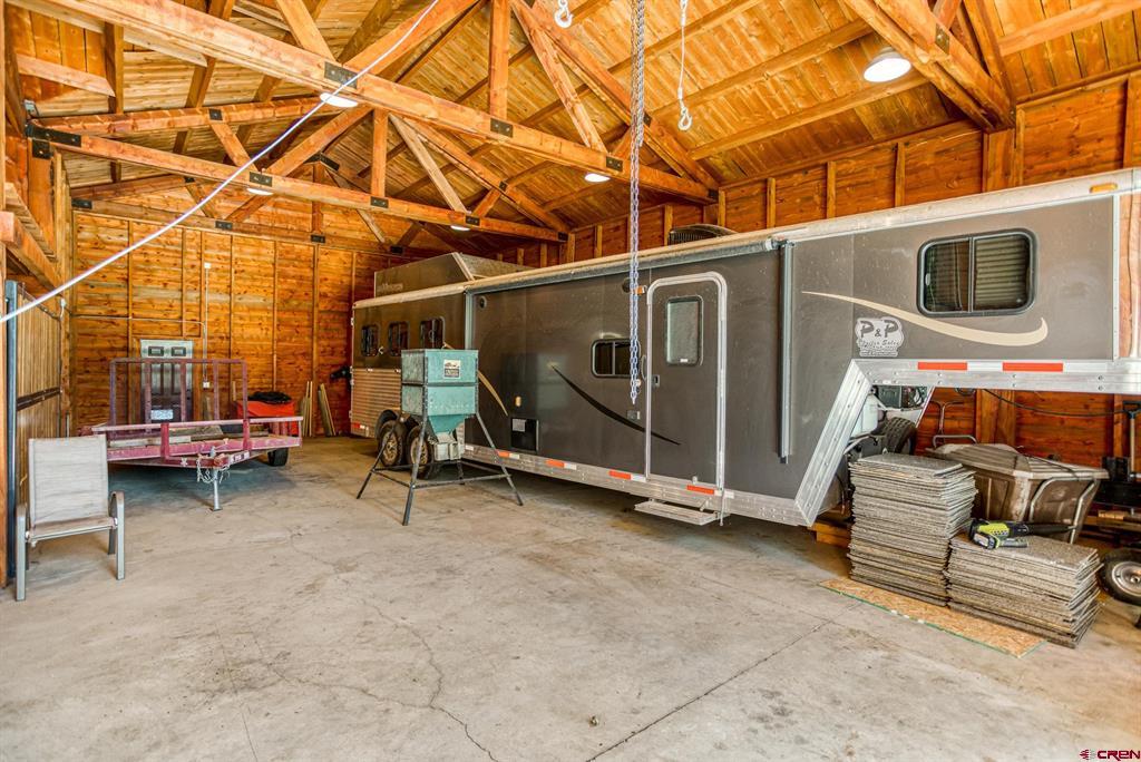 1005 Beaver Creek Ranch Drive Property Photo 8