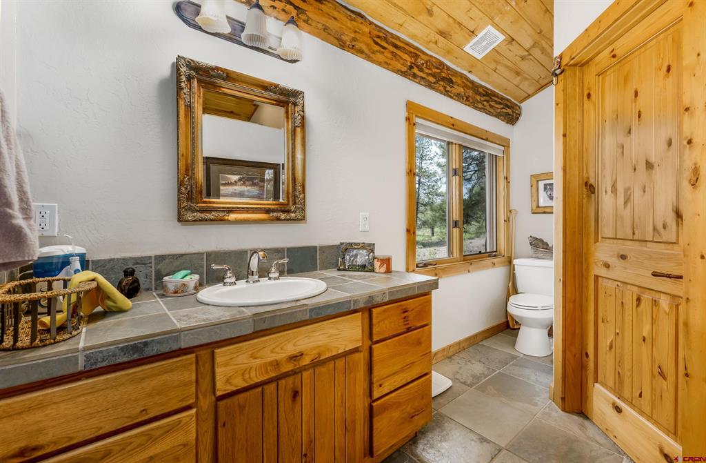 1005 Beaver Creek Ranch Drive Property Photo 21