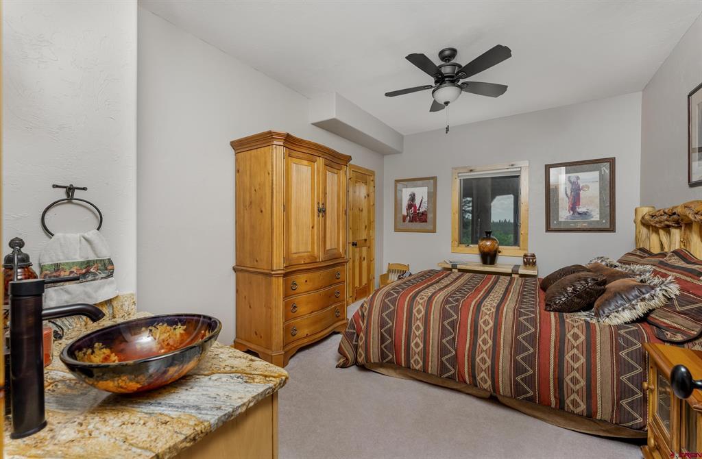 1005 Beaver Creek Ranch Drive Property Photo 33