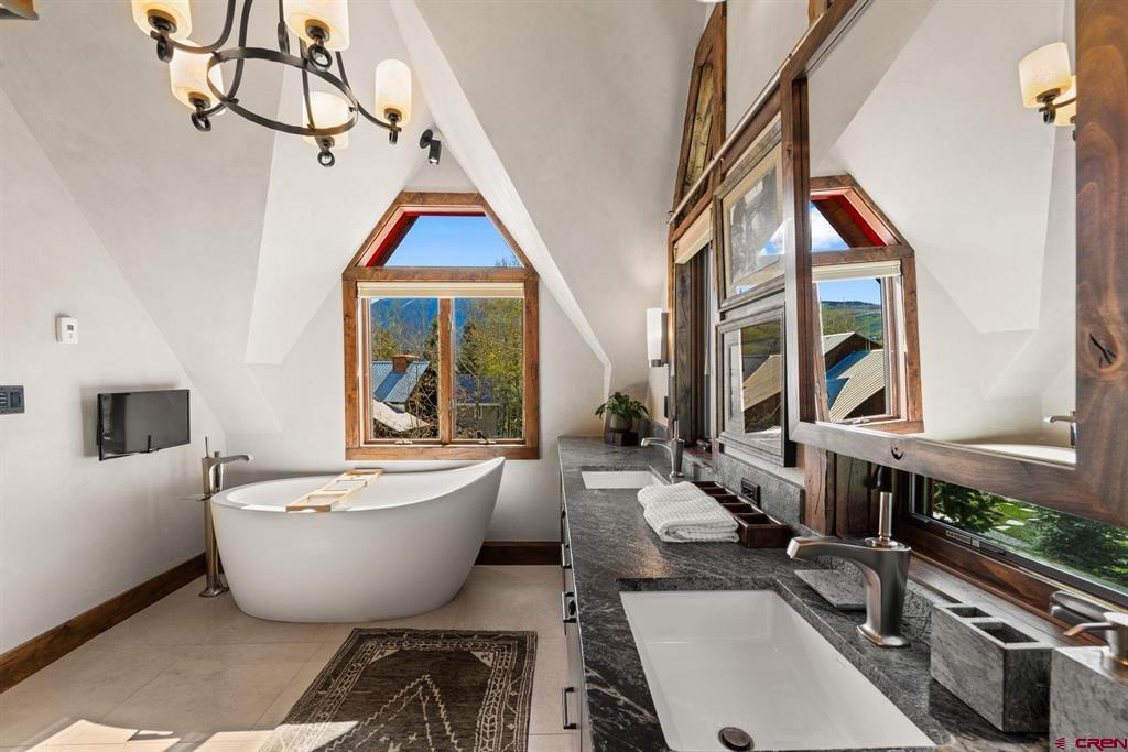 14 Gothic Avenue Property Photo 26
