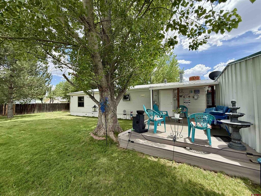 105 Maple Avenue Property Photo 3